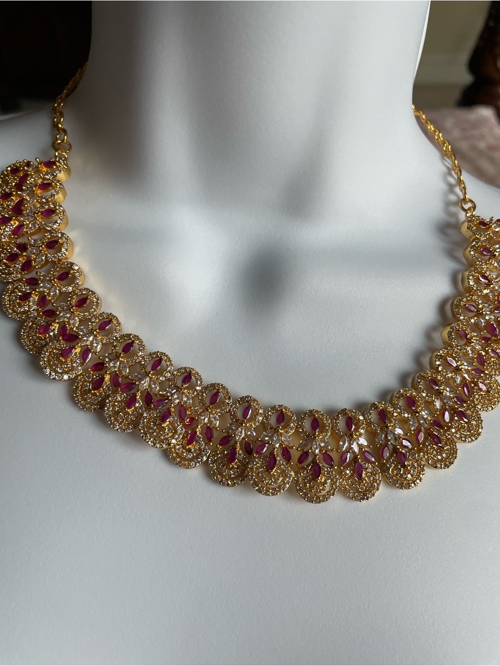 Gold-Plated Necklace with Ruby-Red Accents